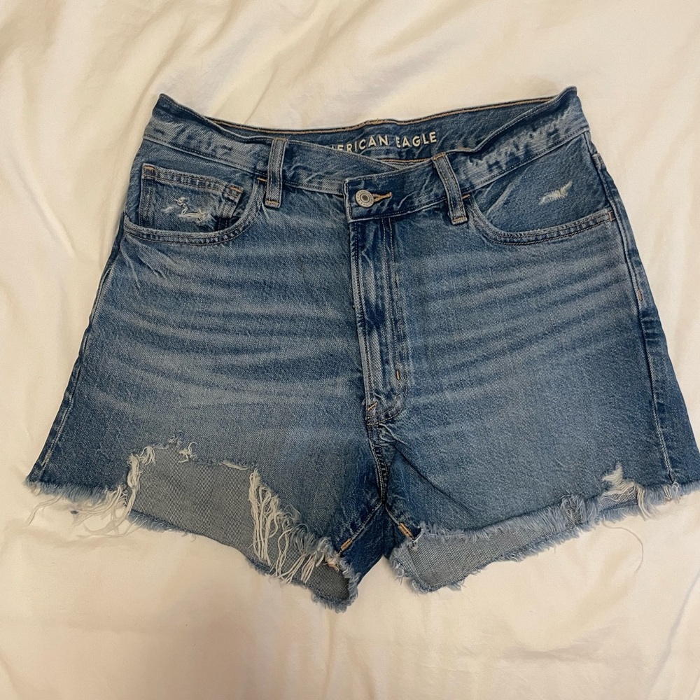 American Eagle Denim Highest Waist 90’s Boyfriend Short